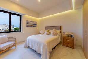 Apartment | Free WiFi, bed sheets