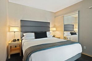 Deluxe Double Room, Balcony, City View