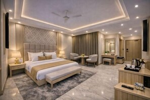 Cots/infant beds, free WiFi - Hotel Urban Lion - Delhi Airport (New Delhi)