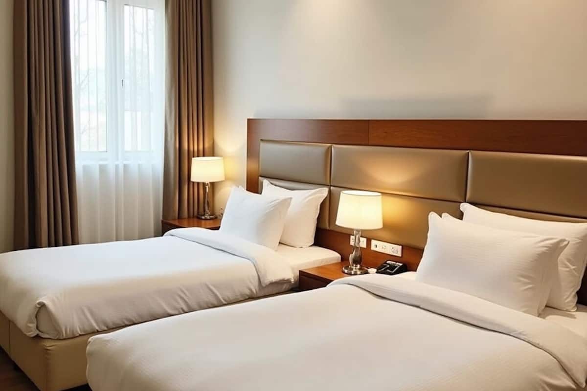 Family Room, City View | Free WiFi