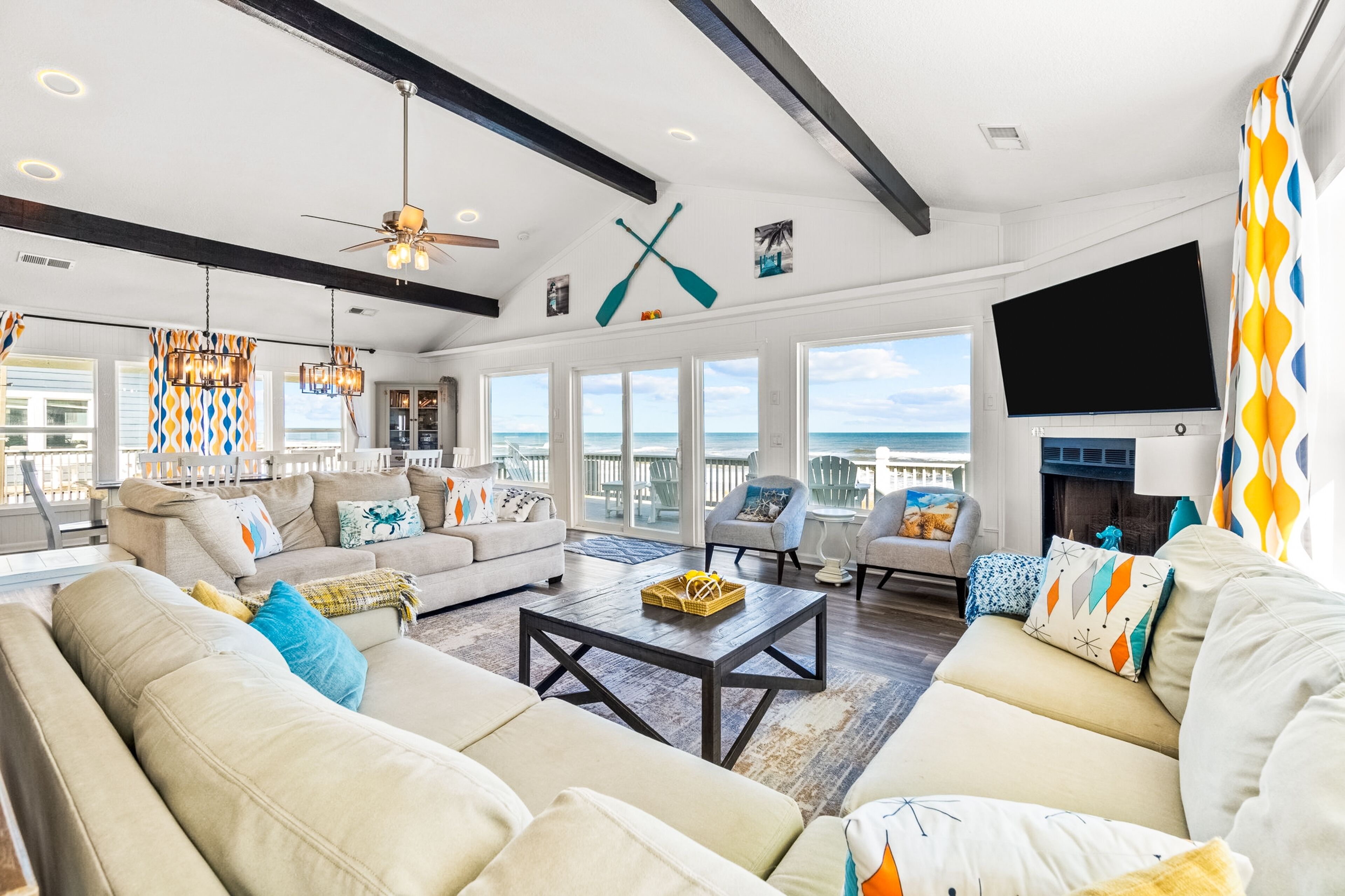 Smart-TV, peis og kontorer