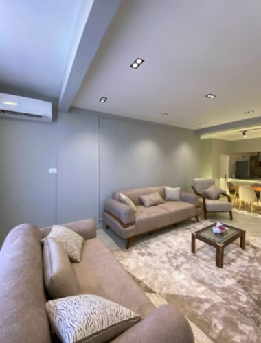 3BRs Luxurious Qasr Elneil Apart