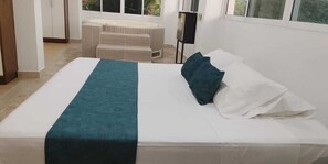 Family Suite, Mountain View | Free WiFi, wheelchair access