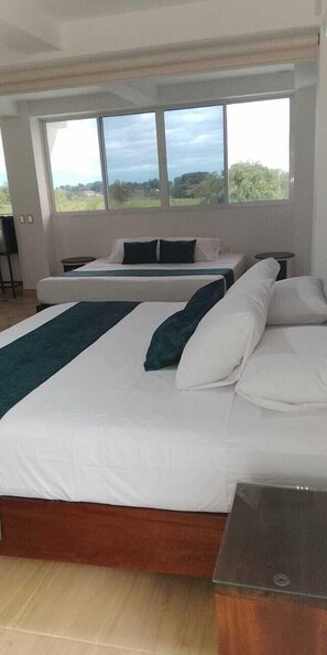 Family Suite, Mountain View | Free WiFi, wheelchair access