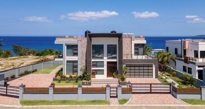 Luxury Oceanfront Villa Fully Staffed
