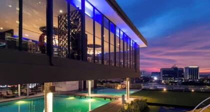 The Pines - Riverside Majesty 9