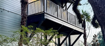 The Pullman House #822 - Downtown Townhouse with Pool