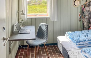 2 bedrooms, free WiFi