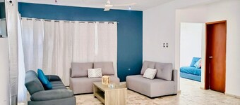 Tuxpan A/A 4BE-2.5BA-2 parking