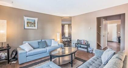 Whole Unit- 4 Bedroom Duplex- Full privacy
