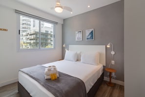 1 chambre, fer et planche à repasser, lit parapluie, Wi-Fi gratuit