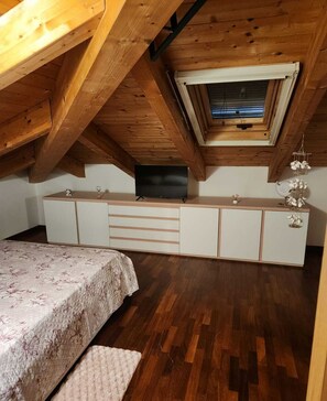 4 bedrooms, iron/ironing board, bed sheets - The dream villa between the sea and the city (La Spezia)