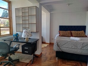 3 bedrooms, internet, bed sheets - Relax in San Blas - 3-Bedroom Apartment with Views 🌅 (Cusco)