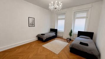 5 Schlafzimmer, WLAN, Bettwäsche