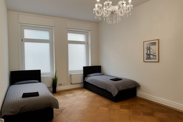 5 habitaciones, wifi y ropa de cama 
