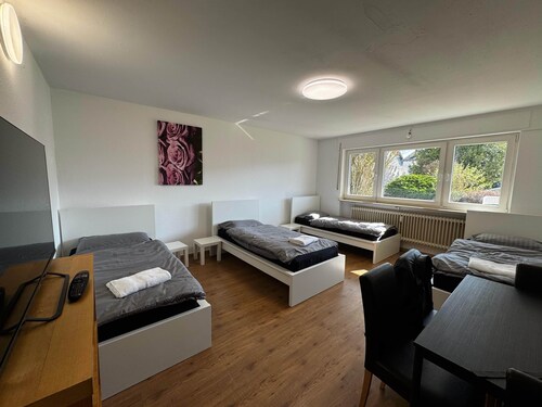 Wohnung Niedernhausen 60 qm  7 Einzelbetten Stellplatz