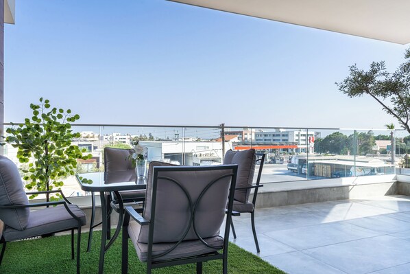 Apartment, 2 Bedrooms, Kitchen, City View | City view