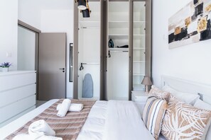 Apartment, 2 Bedrooms, Kitchen, City View | Free WiFi