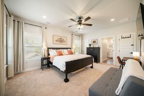 3 bedrooms, Internet, bed sheets