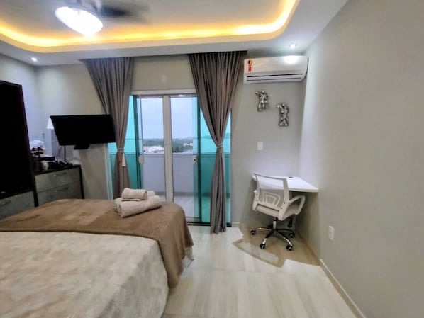 2 bedrooms, desk, iron/ironing board, free WiFi
