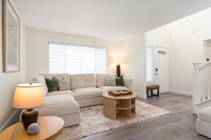 Télévision, jeux vidéo, baby-foot