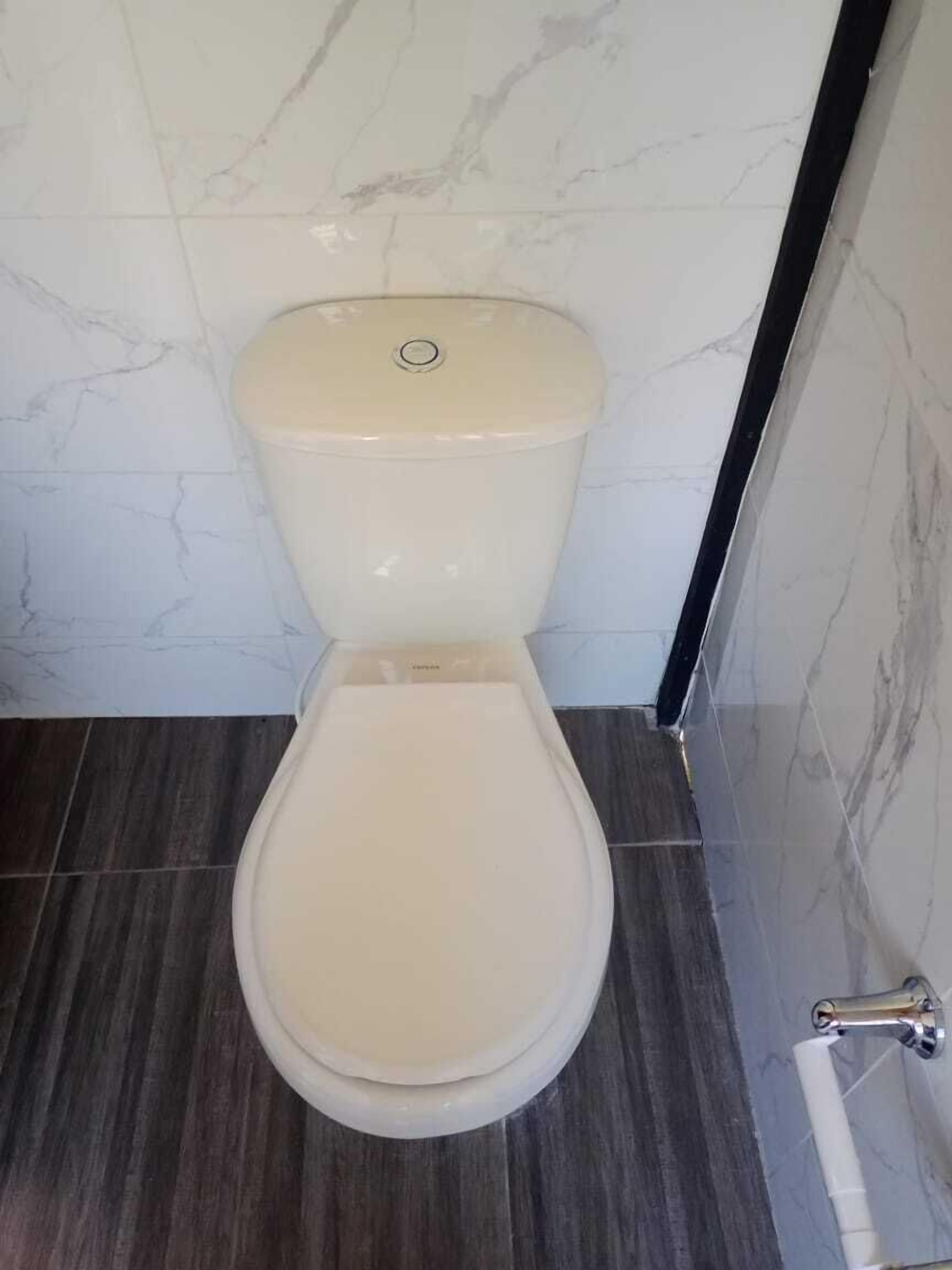 Shower, free toiletries, towels, soap