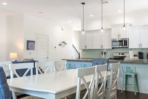 Dining - Dog-Friendly 4BR Home | Walk to Beach & Gulf Place (Santa Rosa Beach)