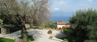 The Wonder - By the Sea