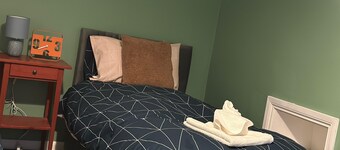 Modern Oxford Retreat, 2Bed, 1Bath with Parking