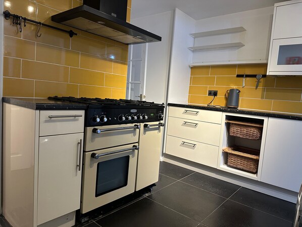 Microwave, oven, stovetop