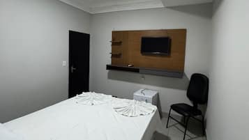 Wifi gratis y ropa de cama