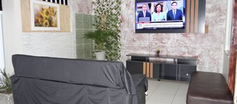 Aspino Poliqueze Lodging, accessible for groups and well located.