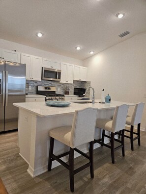 Microwave, oven, stovetop, dishwasher