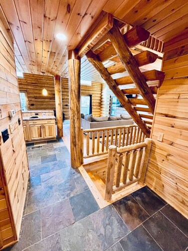 The Inn Between at RRG