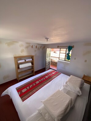 Family House, 2 Bedrooms, Kitchen, Mountain View | Free WiFi