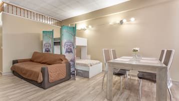 1 chambre, fer et planche à repasser, Wi-Fi, draps fournis