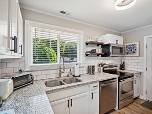 Microwave, oven, stovetop, dishwasher