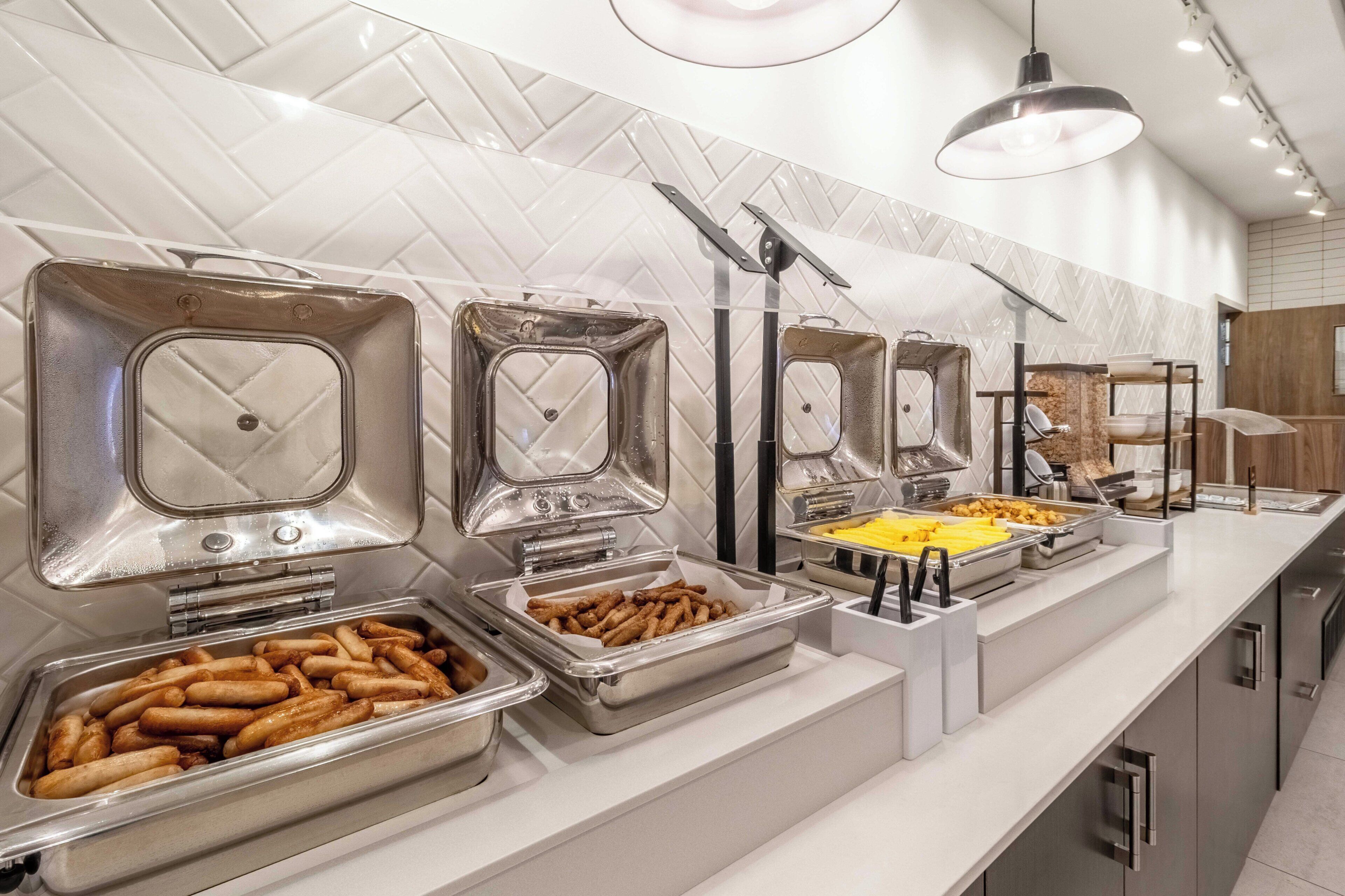 Bao gồm bữa sáng buffet hàng ngày 