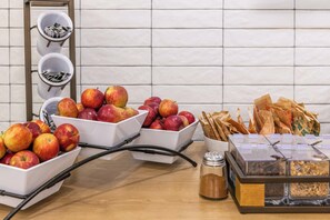 Free daily buffet breakfast