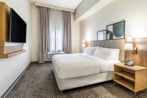 Suite, 1 Bedroom, Kitchen | Desk, blackout drapes, iron/ironing board, free cribs/infant beds
