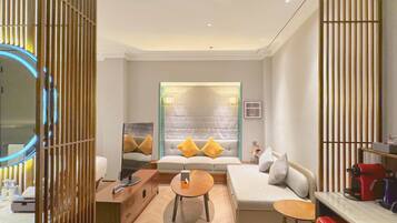 Free minibar, in-room safe, blackout curtains, soundproofing