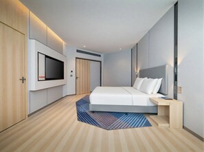 1 Bedroom Suite Stocked Minibar Included | Down comforters, desk, laptop workspace, blackout drapes