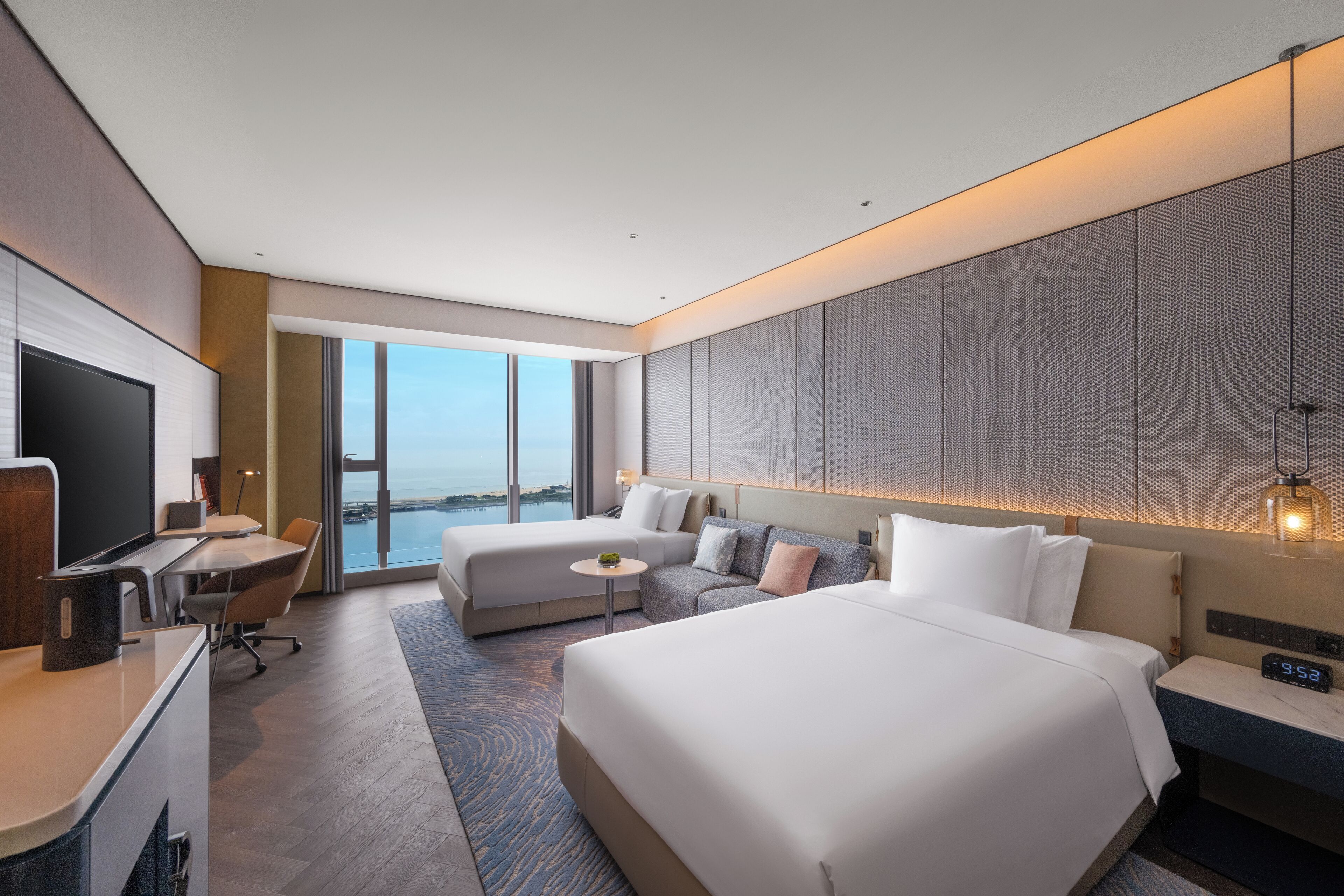 Standard Room, 2 Double Beds, Sea View