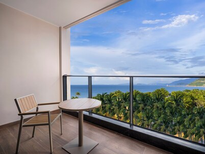Holiday Inn Resort Wanning Shenzhou Peninsula By Ihg
