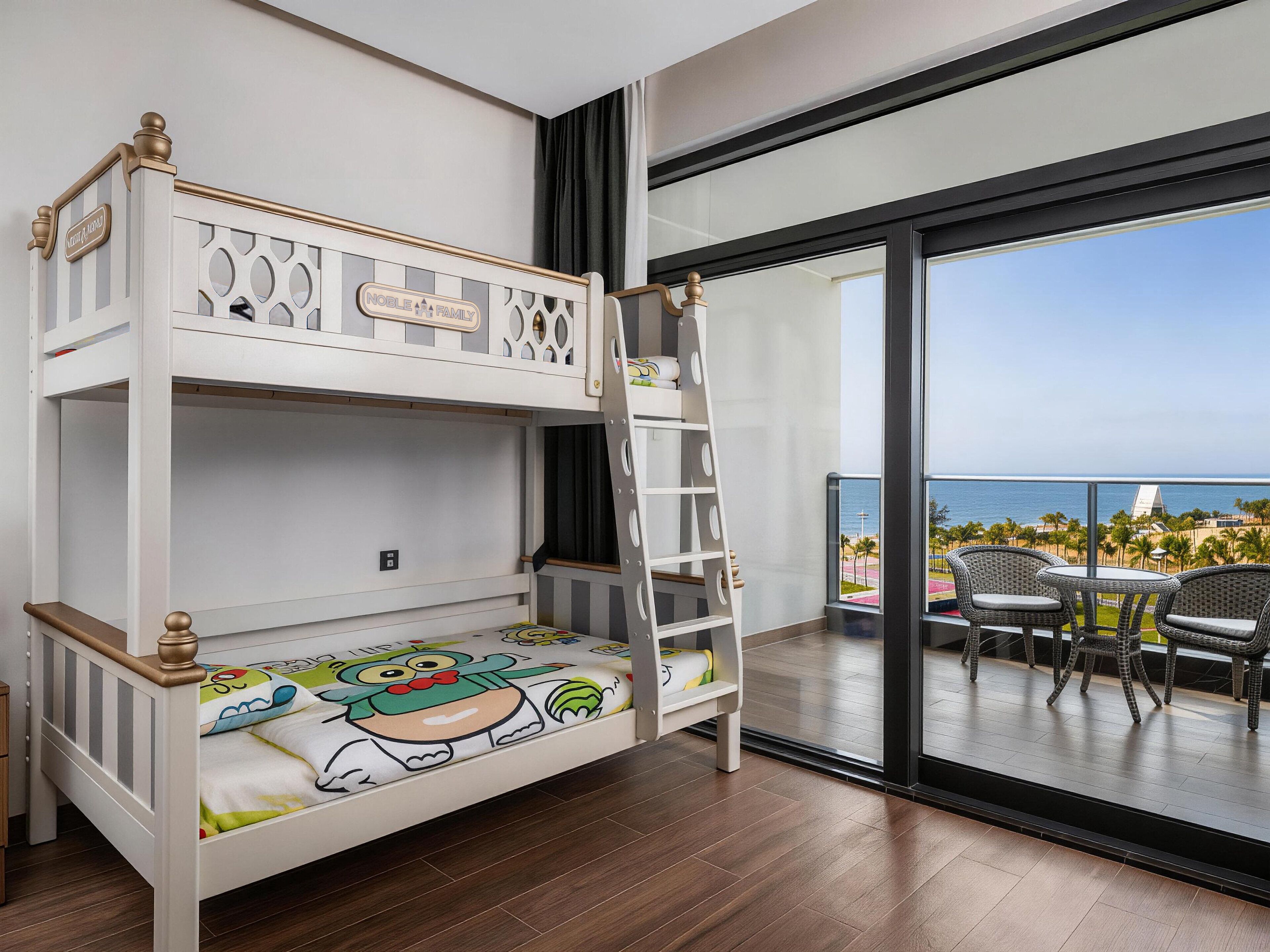 Standardzimmer, Mehrere Betten, Meerblick (Kids Theme) | Kostenlose Babybetten, kostenloses WLAN, Bettwäsche