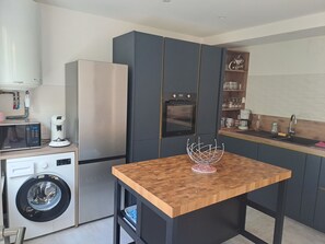 Private kitchen - 1 minute from the beach! Apartment with terrace, ideal for families (La Tremblade)
