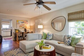 House | 4 bedrooms, Internet