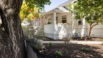 Nhà | 4 phòng ngủ, truy cập Internet tốc độ cao