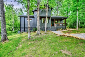 Exterior - Tiny Home Getaway/Lake Access and Fire Pit (Tracy City)