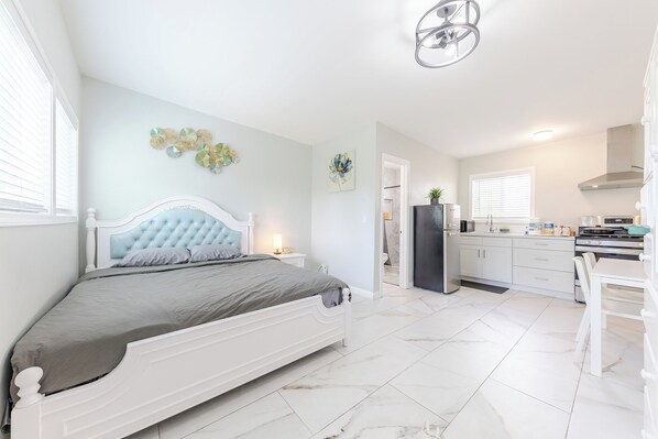 1 bedroom, iron/ironing board, WiFi